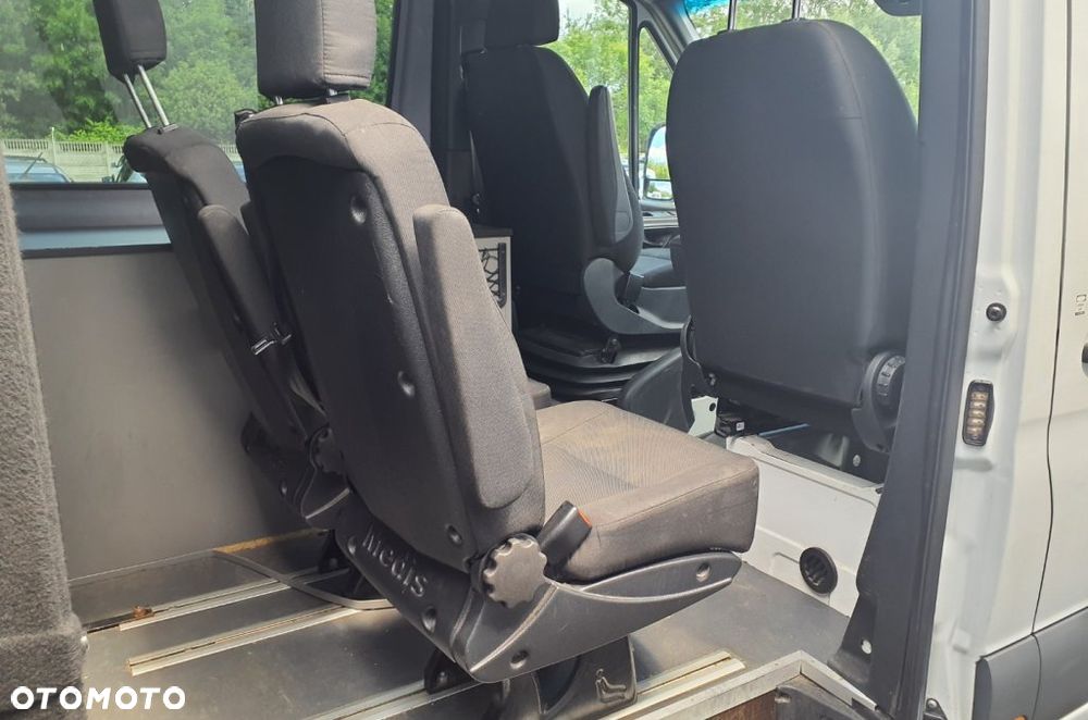 Mercedes-Benz Sprinter - 5