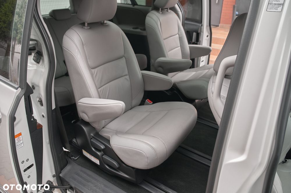 Toyota Sienna 3.5 V6 Limited AWD - 27