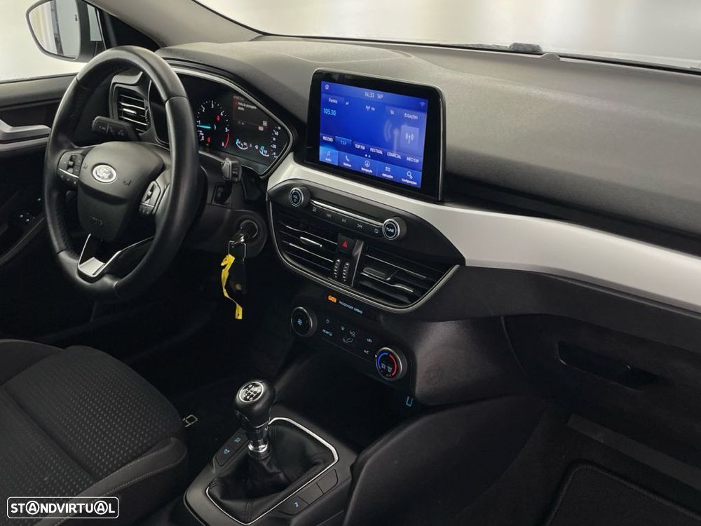 Ford Focus 1.5 TDCi Titanium - 23