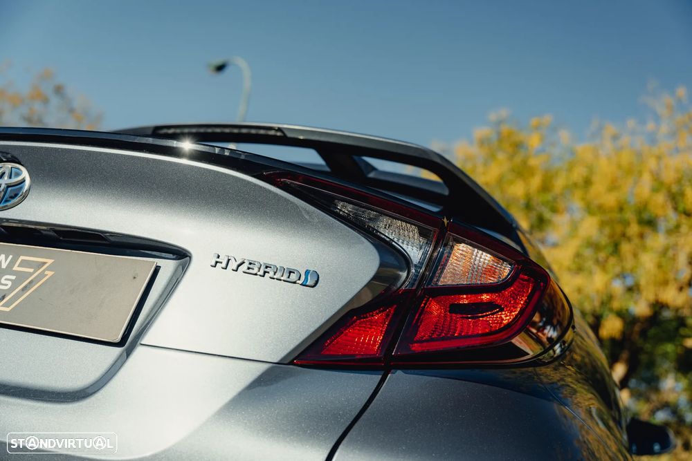 Toyota C-HR - 16
