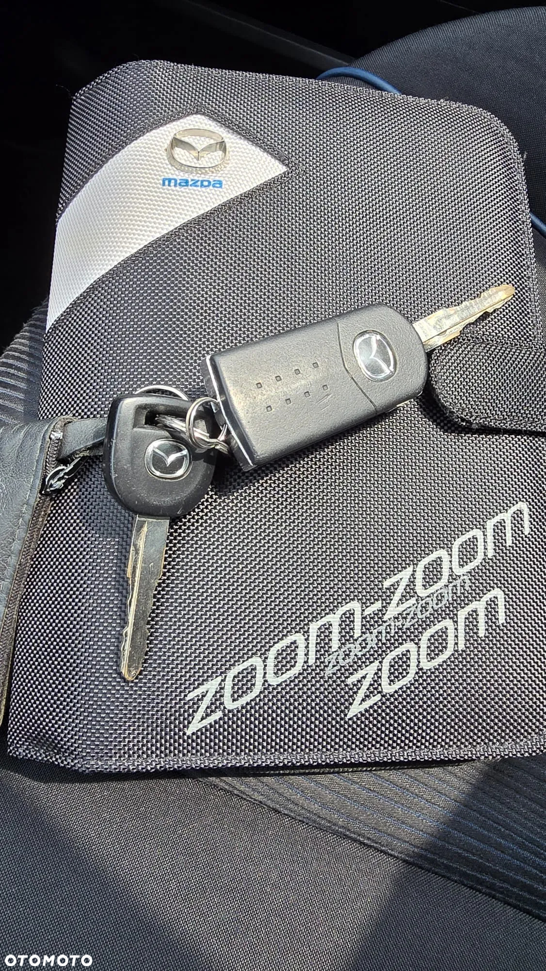 Mazda 5 - 36