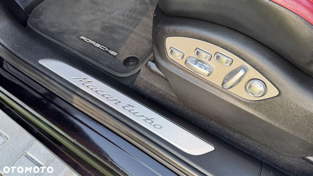 Porsche Macan - 22