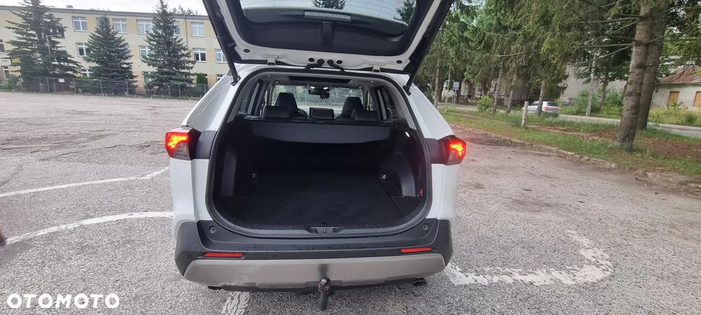 Toyota RAV4 - 5