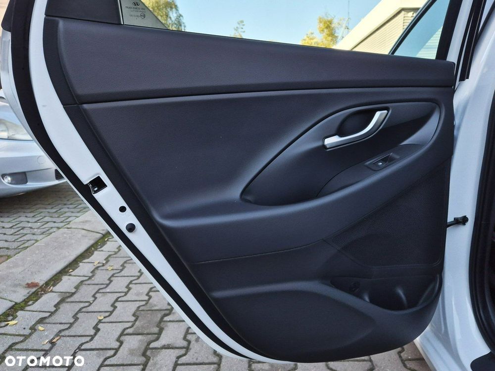 Hyundai i30 - 29