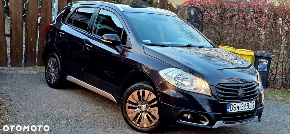 Suzuki SX4 S-Cross 1.6 Premium 4WD - 3