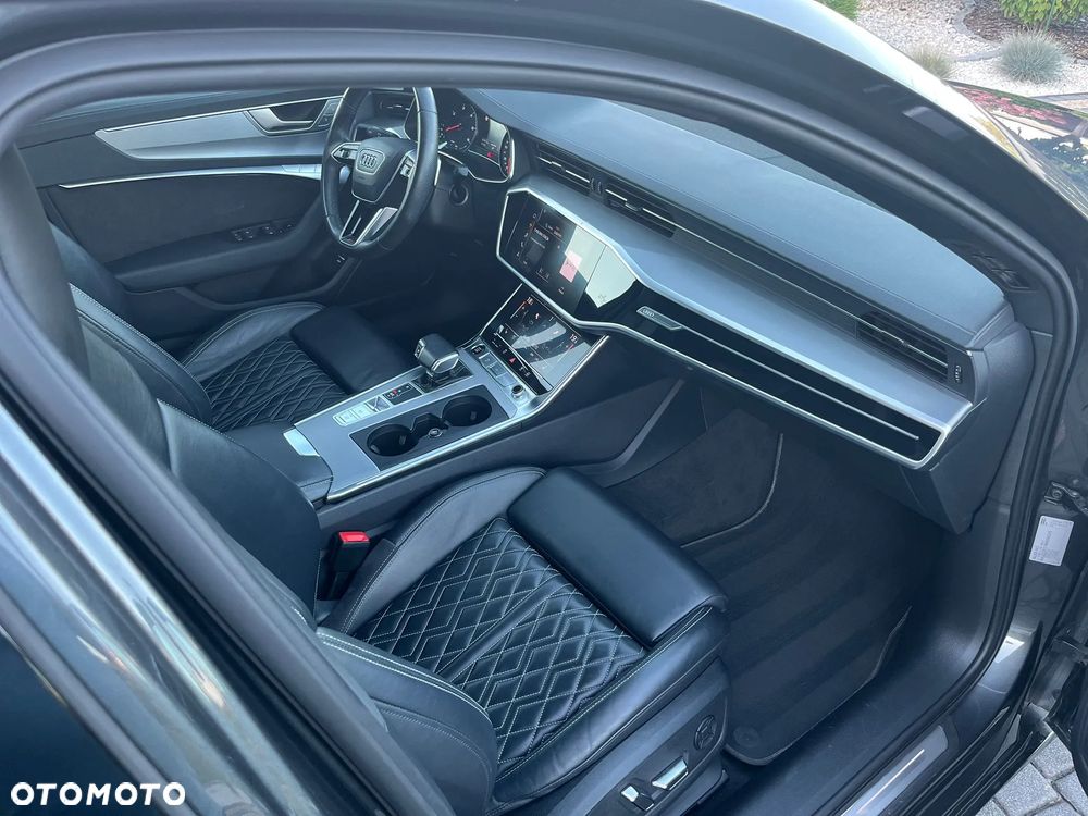 Audi A6 - 12