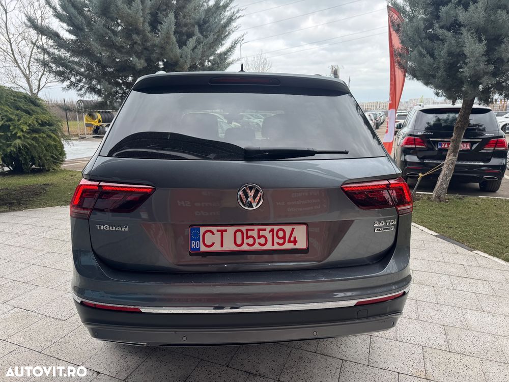 Volkswagen Tiguan - 33