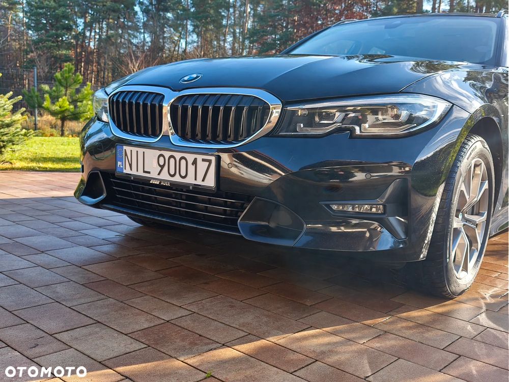 BMW Seria 3 330e Sport Line - 38