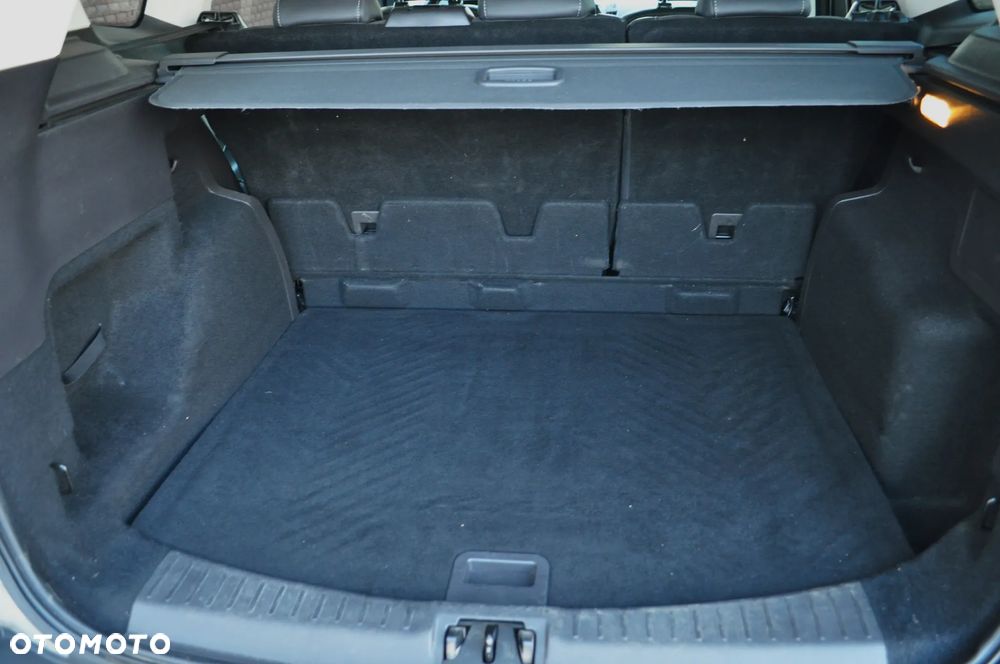 Ford Kuga 2.0 TDCi 4x4 Titanium - 10