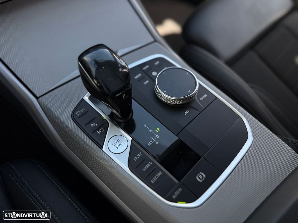 BMW 320 e Corporate Edition Auto - 48