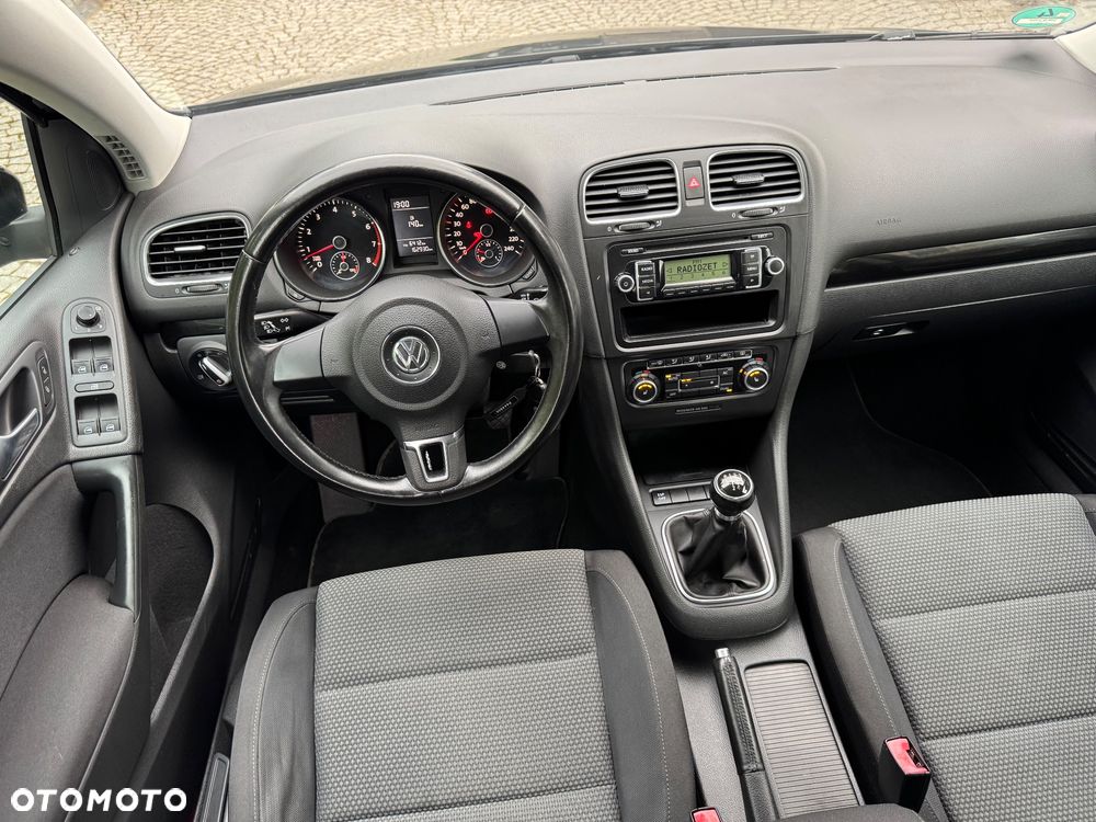 Volkswagen Golf 1.6 United - 29