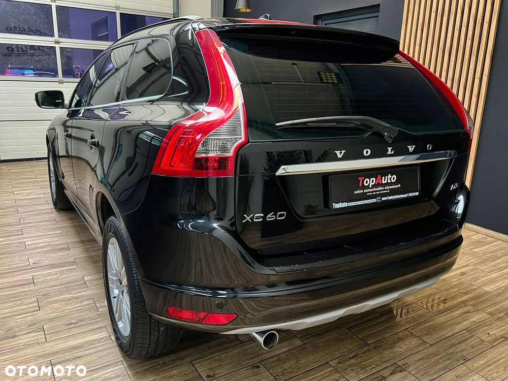 Volvo XC 60 D3 Geartronic Momentum - 9