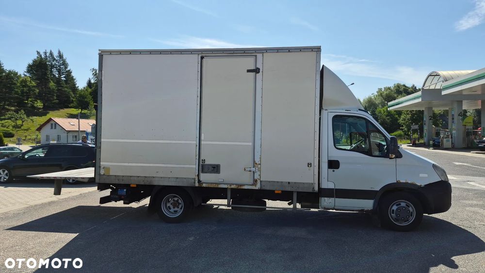 Iveco 35C12 - 2