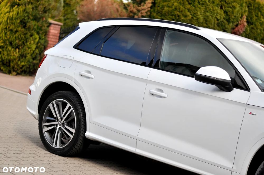 Audi Q5 40 TDI quattro S tronic S line business - 9