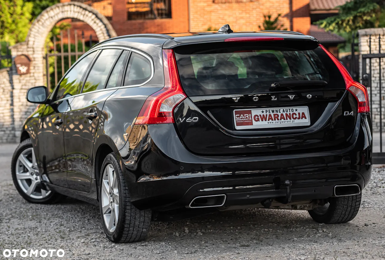 Volvo V60 D4 Momentum - 6