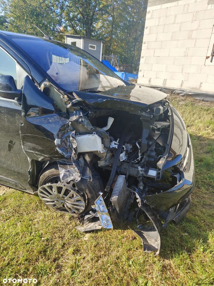 Opel Zafira 2021 photo 3