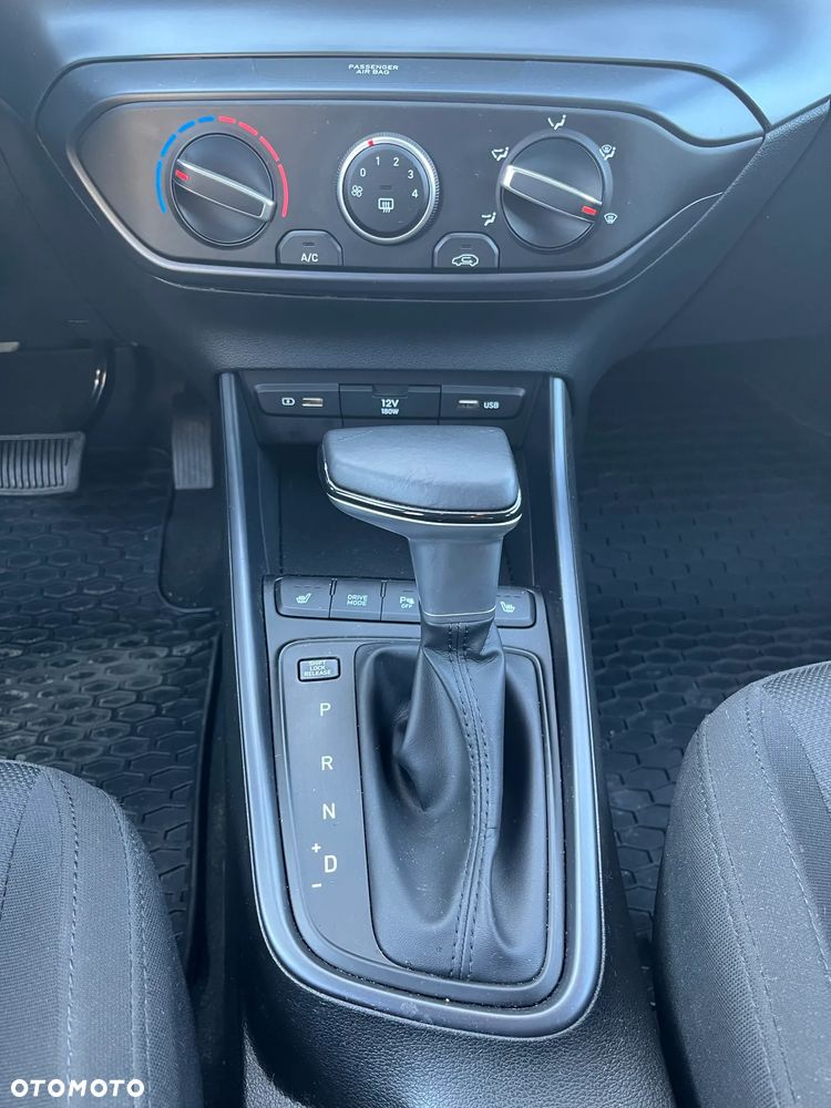 Hyundai i20 1.0 T-GDi Modern DCT - 14