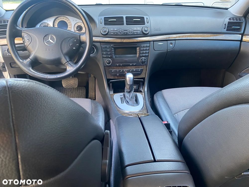 Mercedes-Benz Klasa E 280 CDI Avantgarde DPF - 12