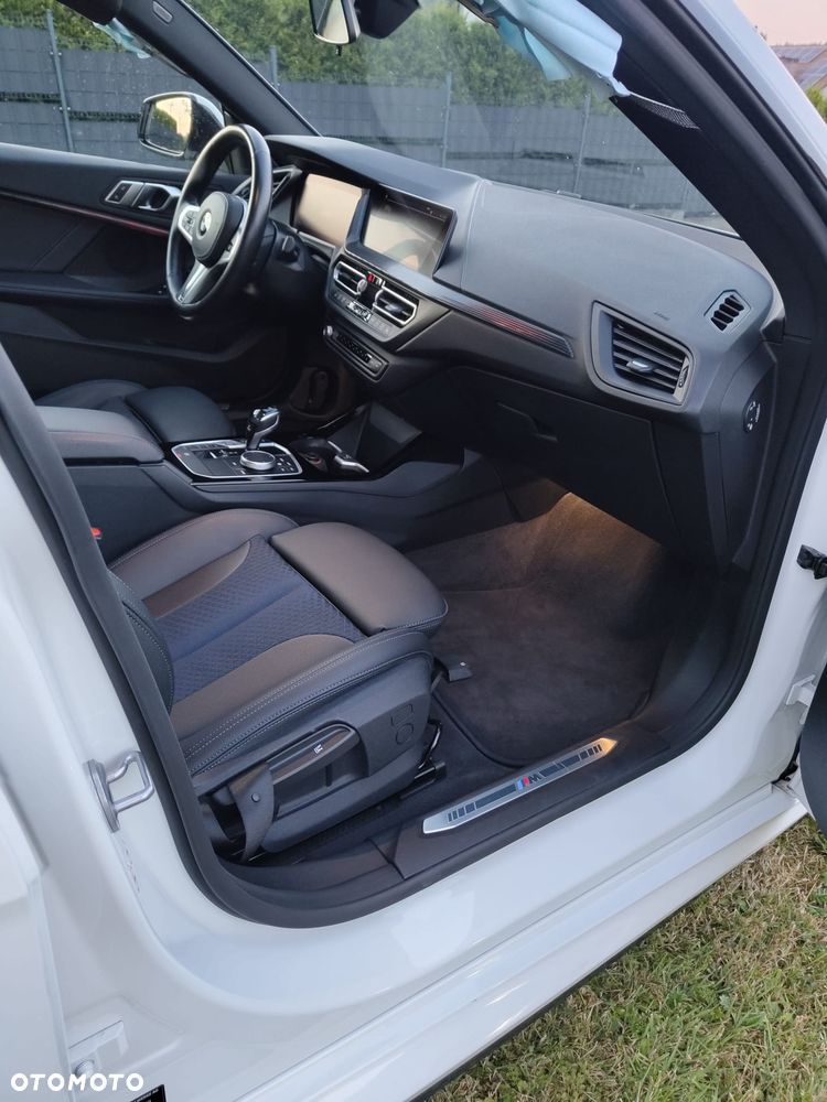 BMW Seria 2 218d GT M Sport sport - 31