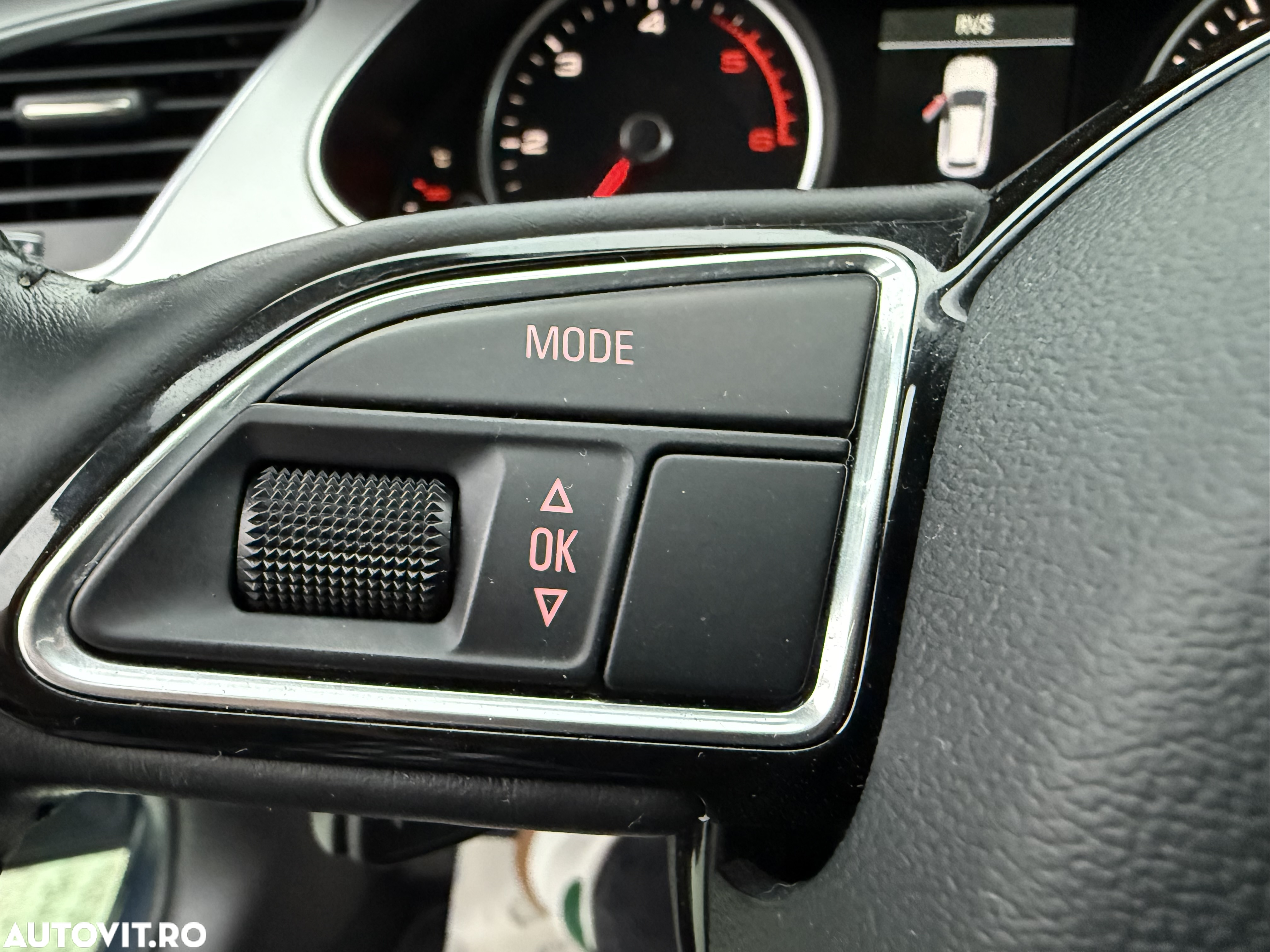Audi A4 Avant 2.0 TDI quattro S tronic Sport - 23