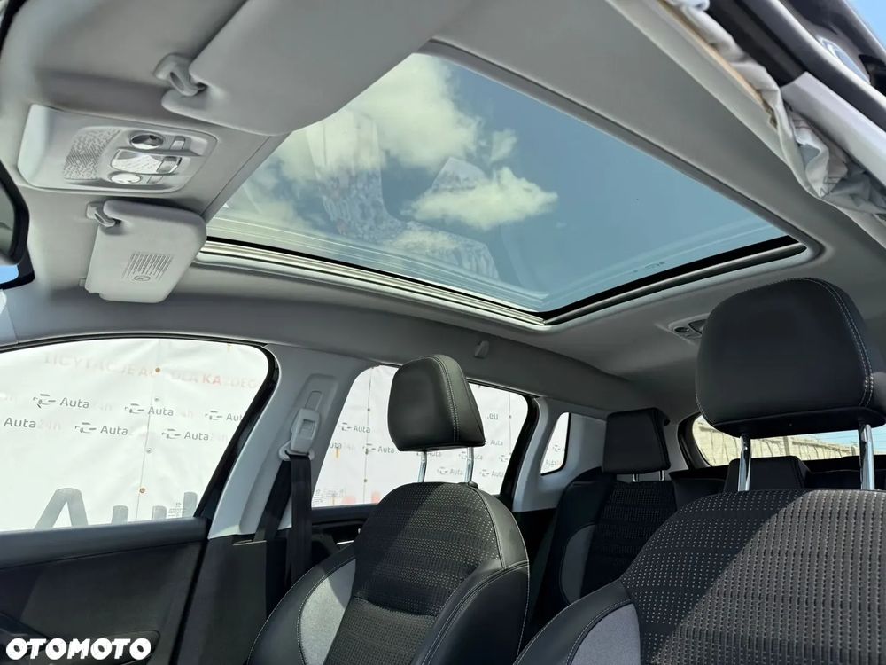 Peugeot 2008 1.6 VTi Allure - 19