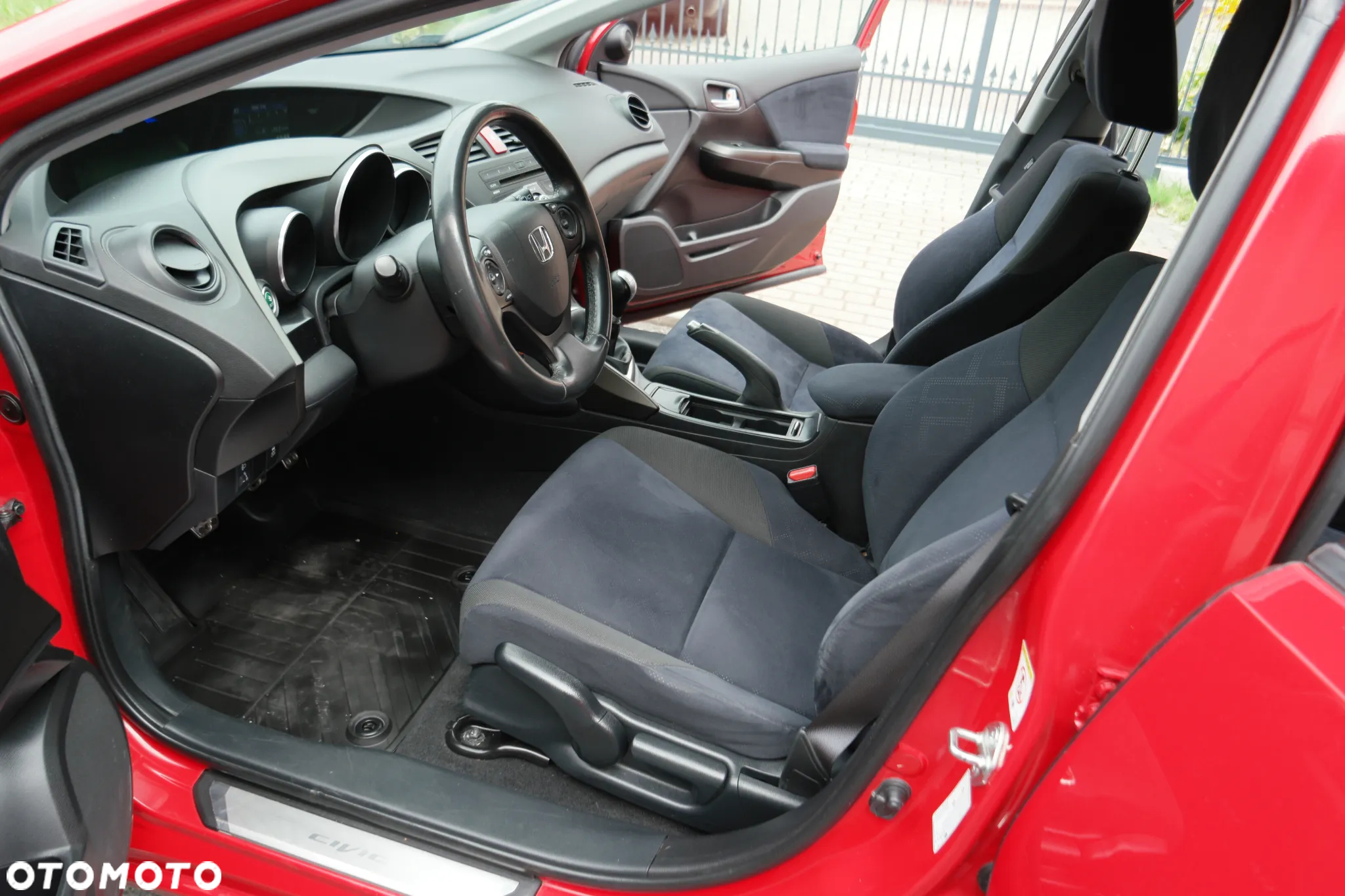 Honda Civic 1.8 Sport - 18