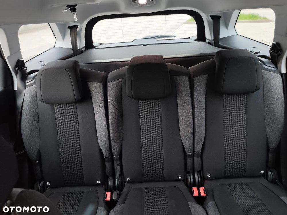Peugeot 5008 2.0 BlueHDi Active 7os - 18