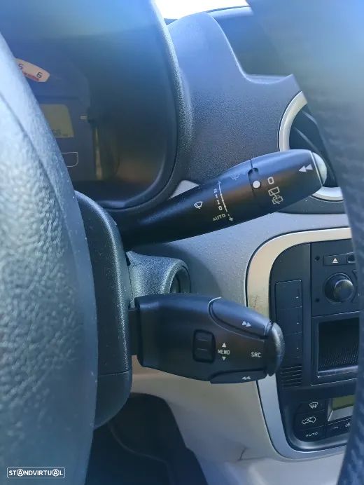 Citroën C3 1.4 HDi Exclusive - 18