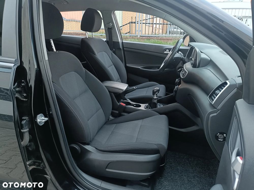 Hyundai Tucson 1.6 GDi 2WD Pure - 14