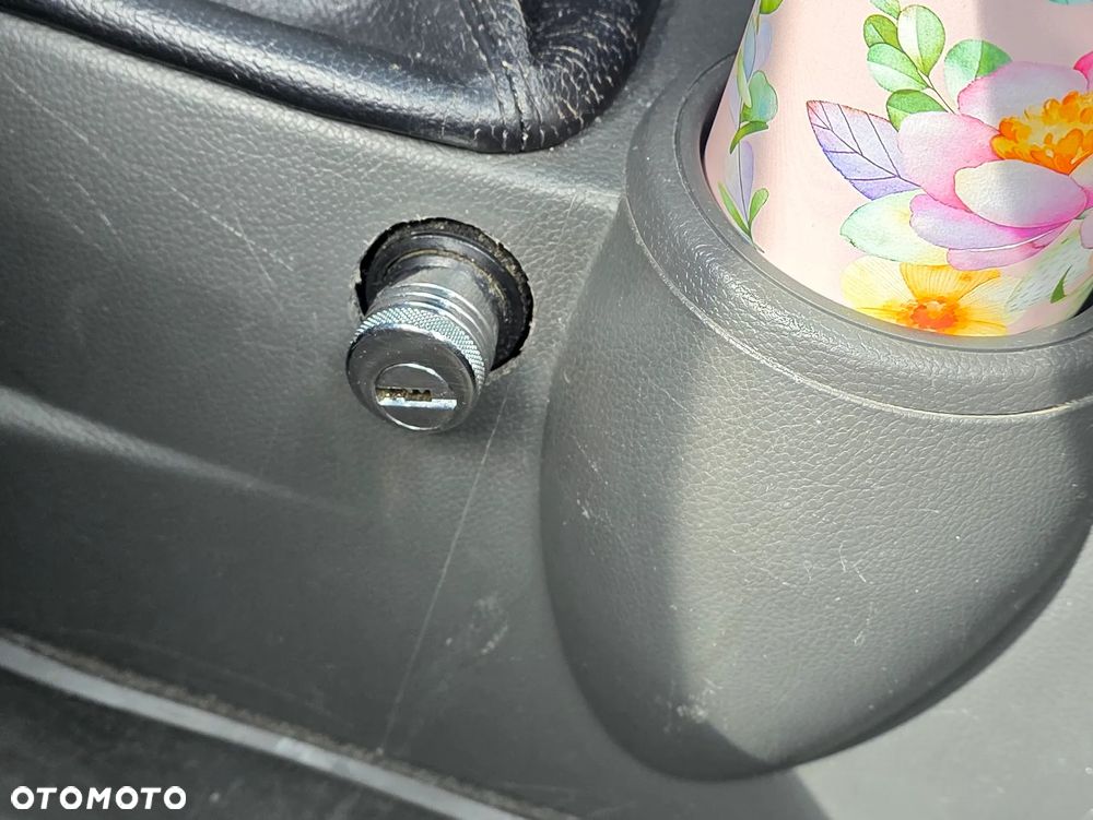 Chevrolet Spark 1.2 LT - 12