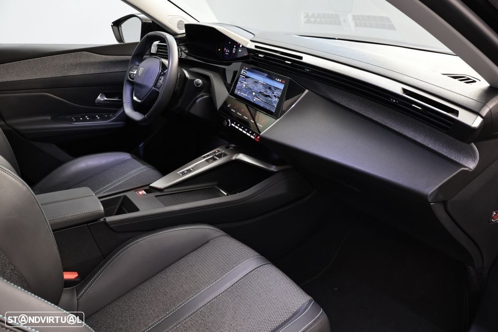 Peugeot 308 SW 1.2 PureTech Allure EAT8 - 21