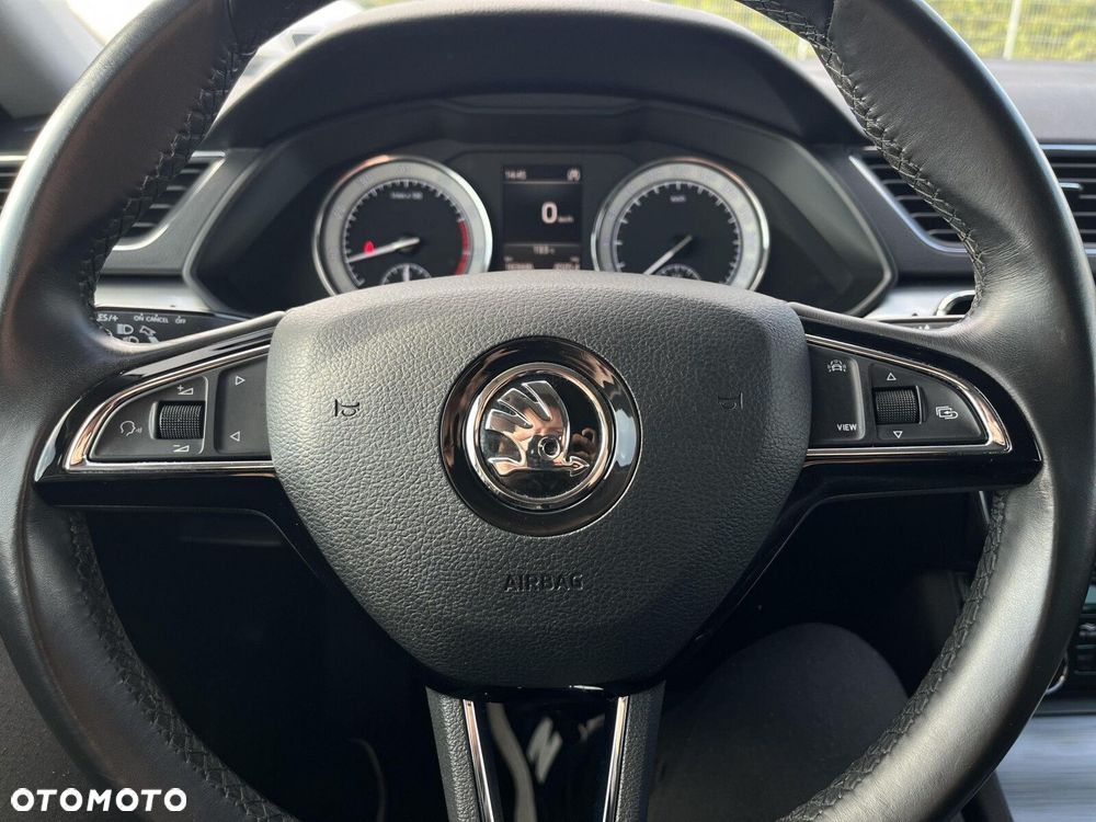 Skoda Superb 1.5 TSI ACT Ambition - 18