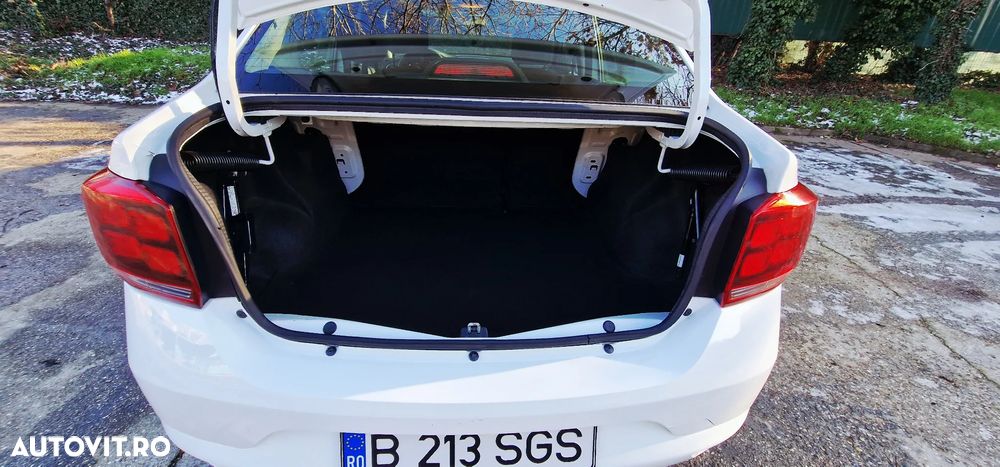 Dacia Logan 1.5 Blue dCi Laureate - 21