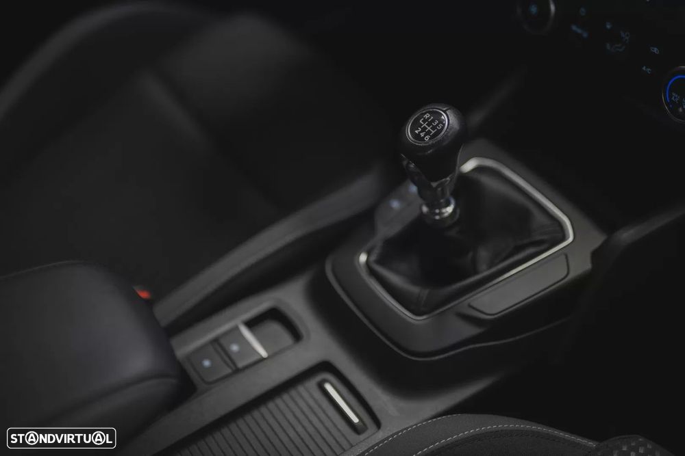 Ford Focus 1.5 TDCi ECOBlue Active - 6