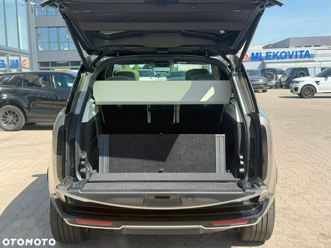 Land Rover Range Rover - 27