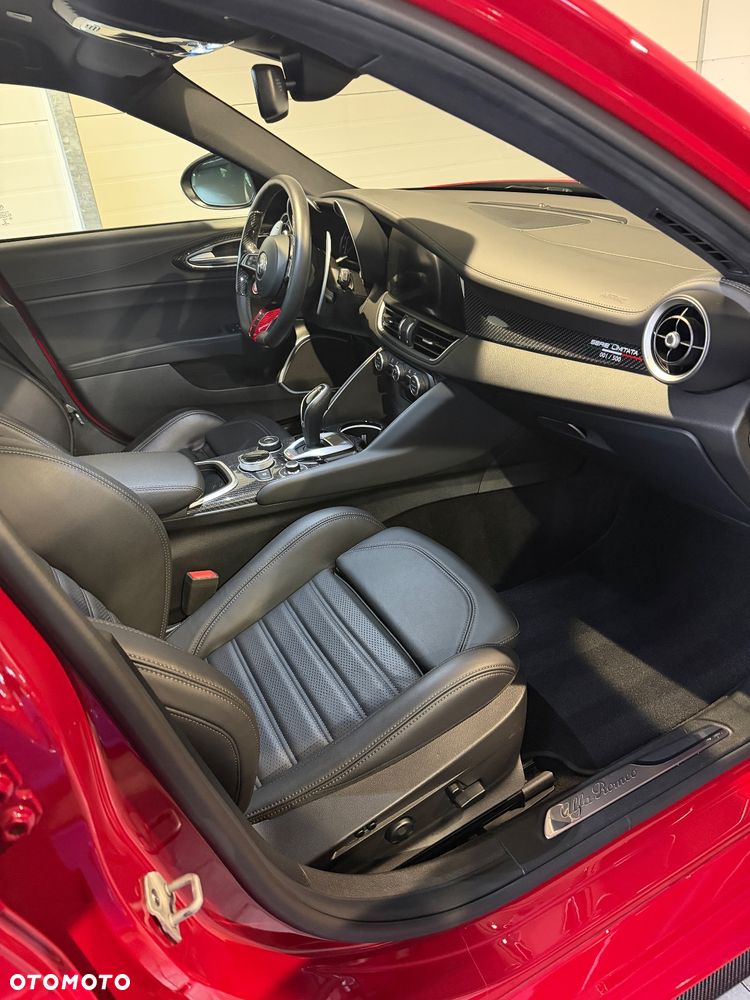 Alfa Romeo Giulia 2.9 Bi Turbo V6 Quadrifoglio - 6