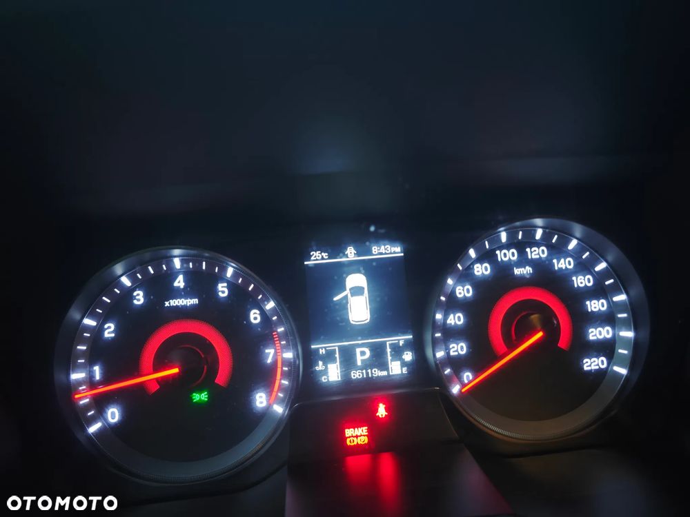 SsangYong/KGM Tivoli 1.5 T-GDI Sapphire - 14