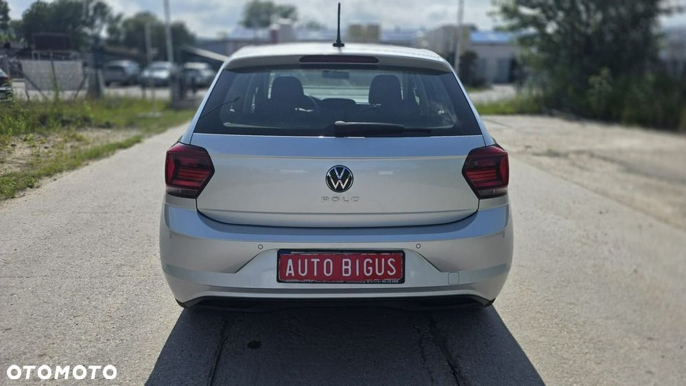 Volkswagen Polo - 8