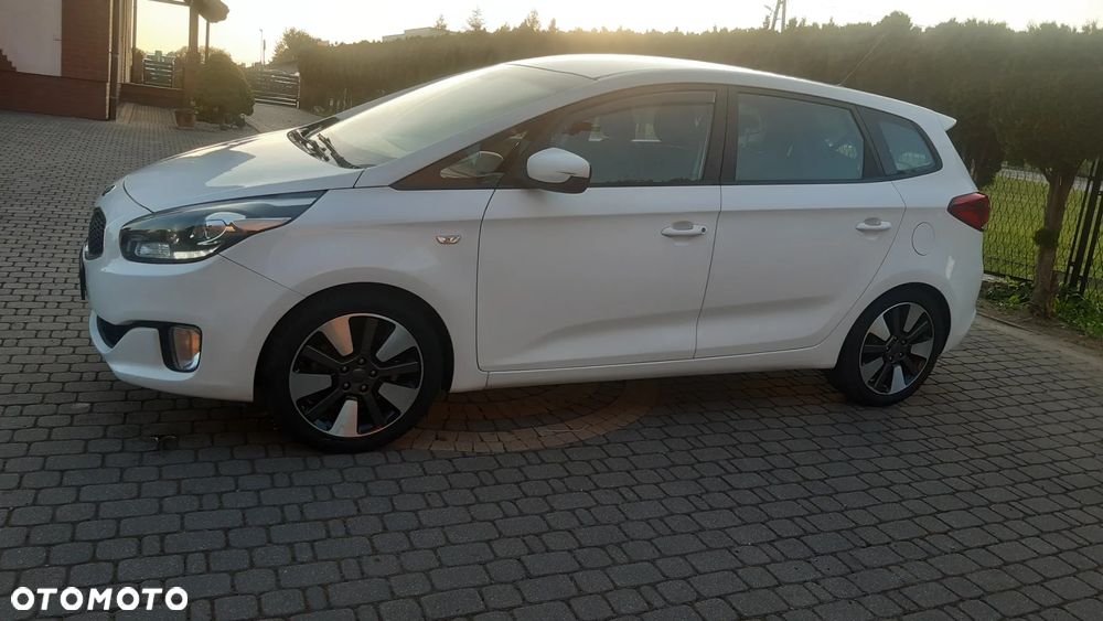 Kia Carens 1.7 CRDi L - 4