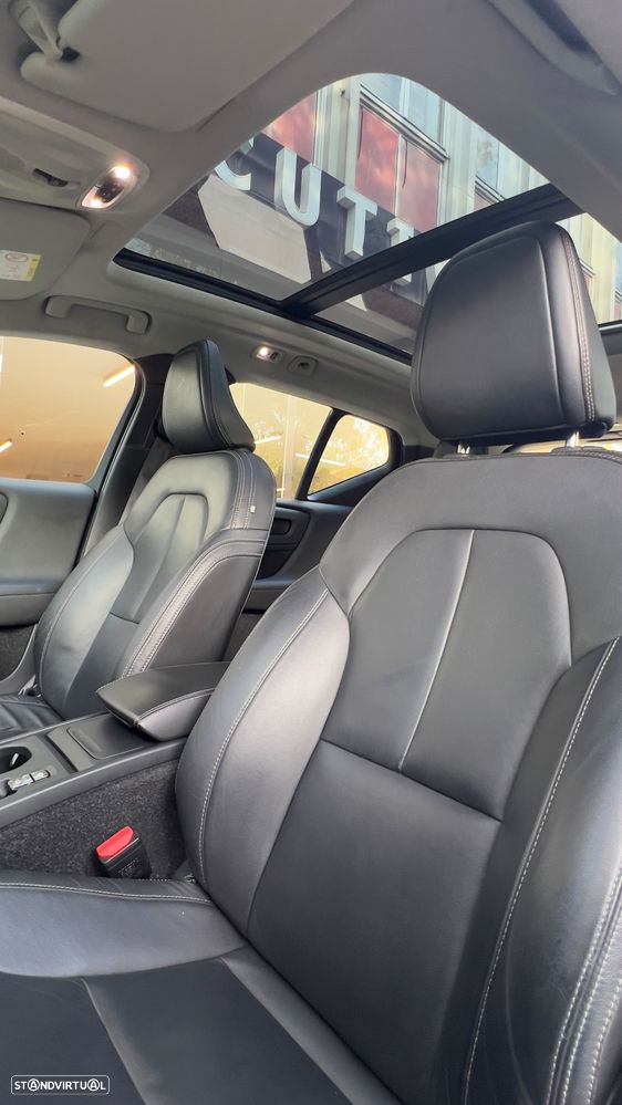 Volvo XC 40 2.0 D3 Momentum Plus Geartronic - 8