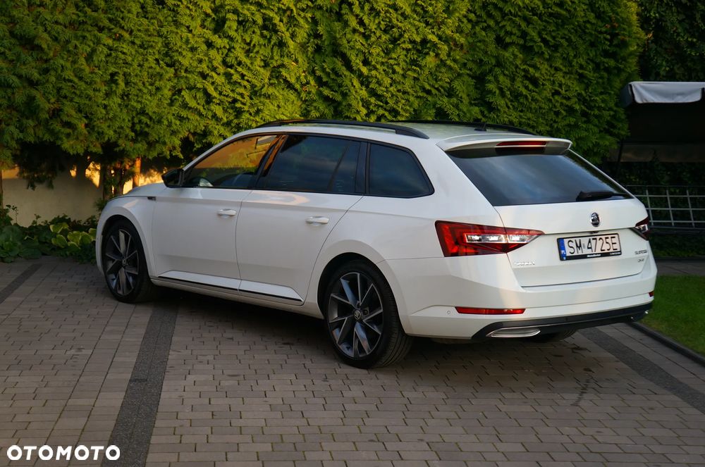 Skoda Superb 2.0 TDI 4x4 DSG SportLine - 20