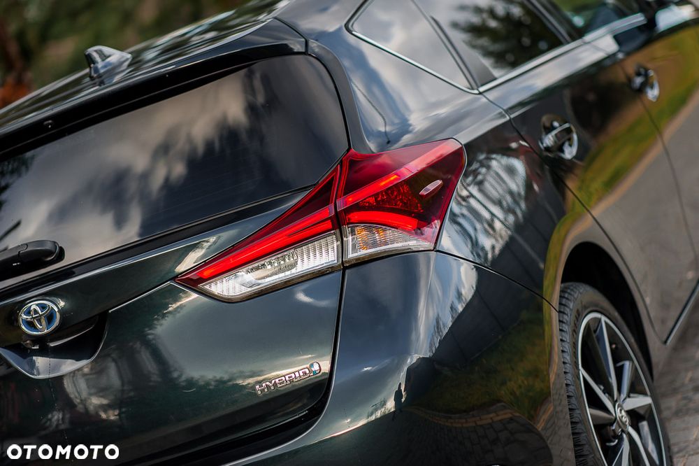 Toyota Auris 1.8 VVT-i Automatik Edition-S - 14