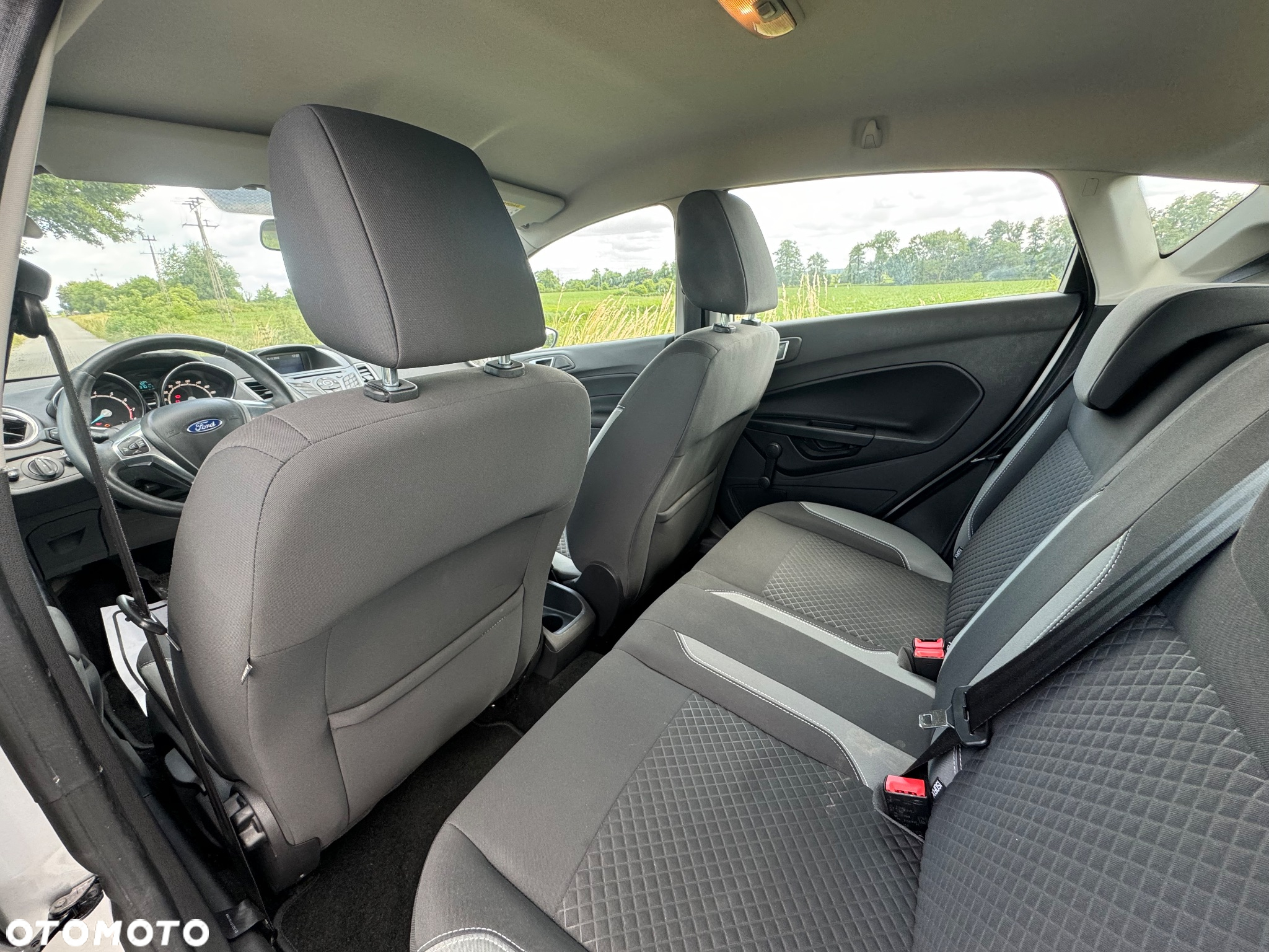 Ford Fiesta 1.0 EcoBoost Gold X - 17