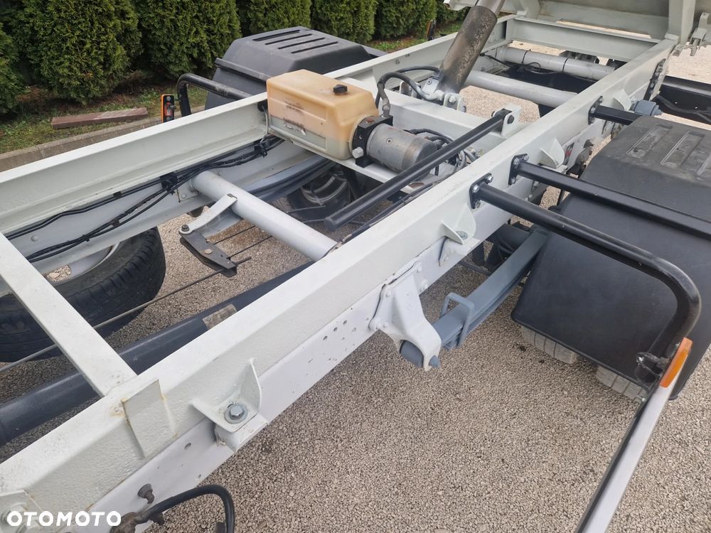 Renault Mascott 3.0 DXI 150KM - 12