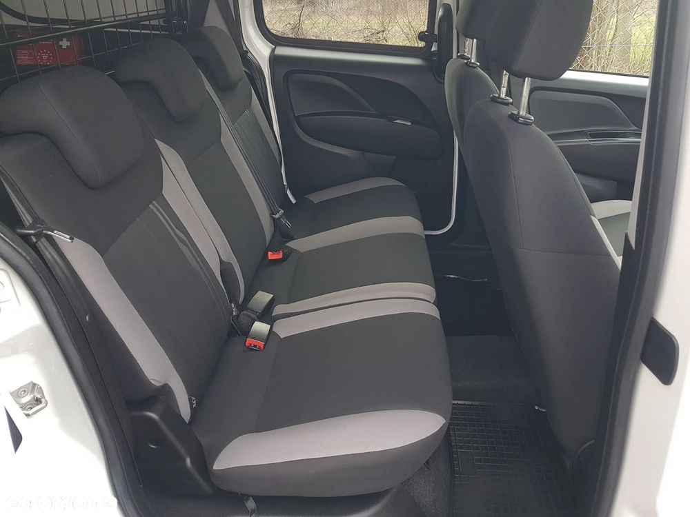 Fiat Doblo 1.6 Multijet 16V Easy - 23