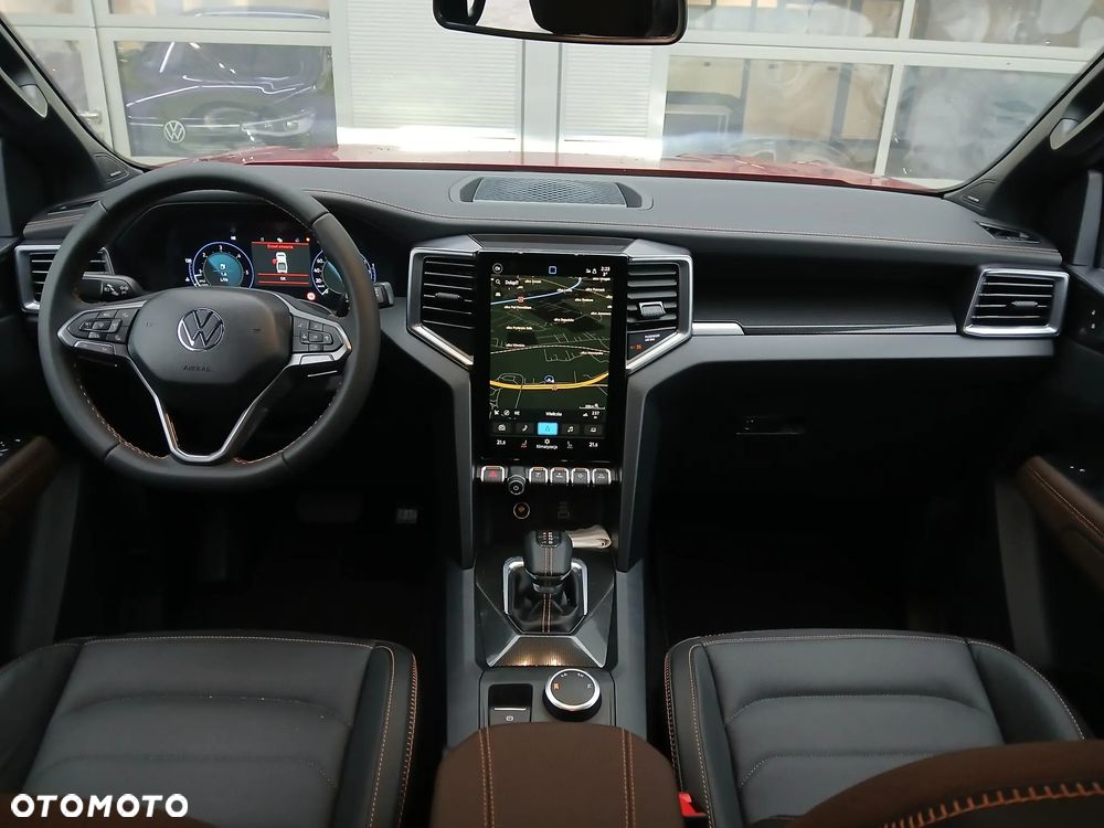 Volkswagen AMAROK - 8