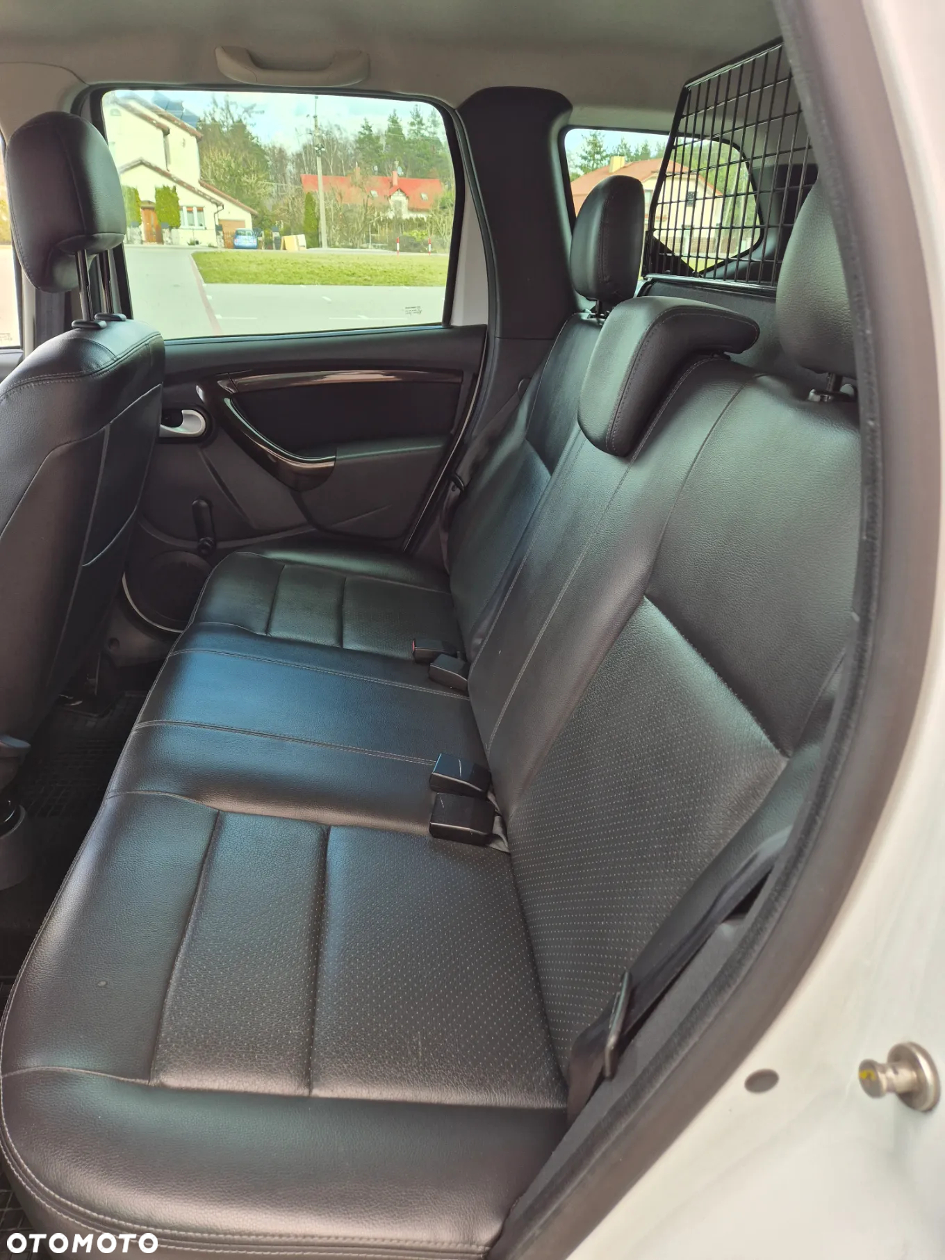 Dacia Duster 1.6 16V 4x2 Prestige - 3