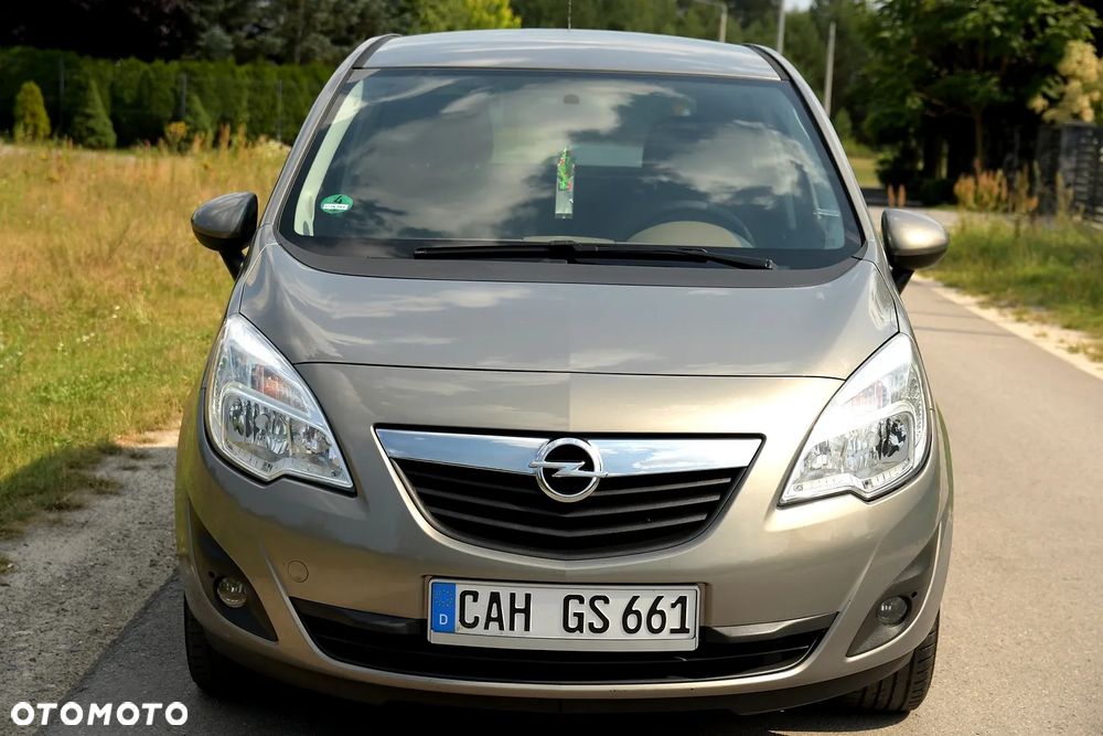 Opel Meriva - 12
