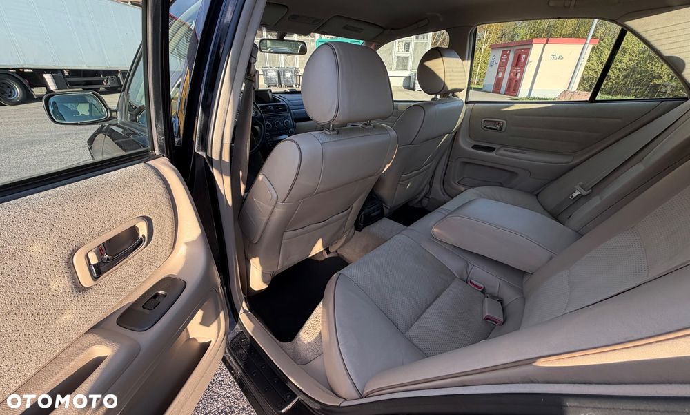 Lexus IS 200 Prestige - 33