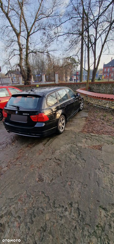 BMW Seria 3 320d - 5